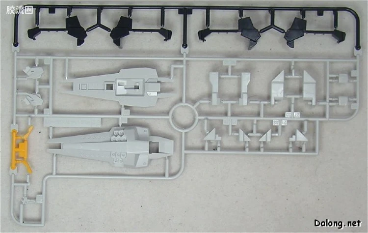 HGUC 普通版 057 RX-121-2A 高达TR-1[进阶型海兹尔] - 图片